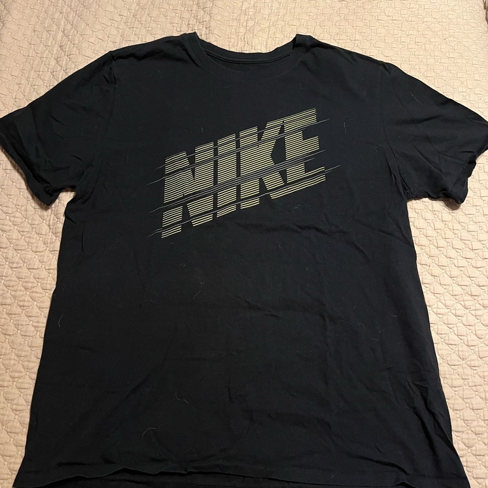 XL Black Nike Graphic Tee